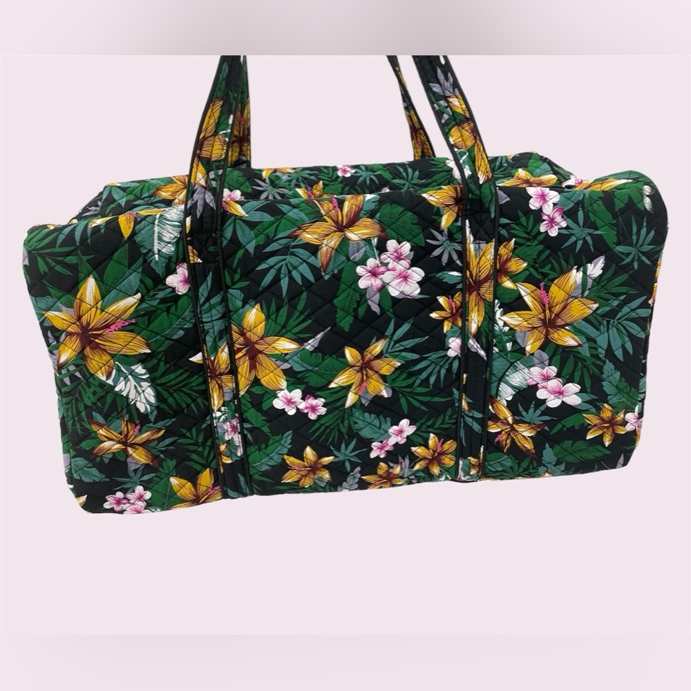 Quilted Travel Duffel (brand new)